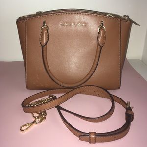 Like NEW Michael Kors purse